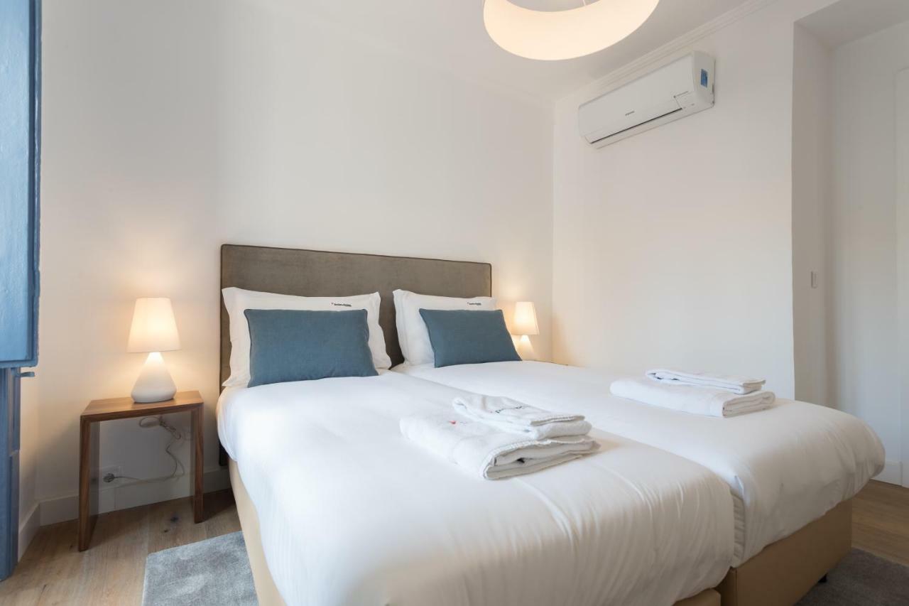 Flh Mouros Comfortable Place Lisbon Bagian luar foto
